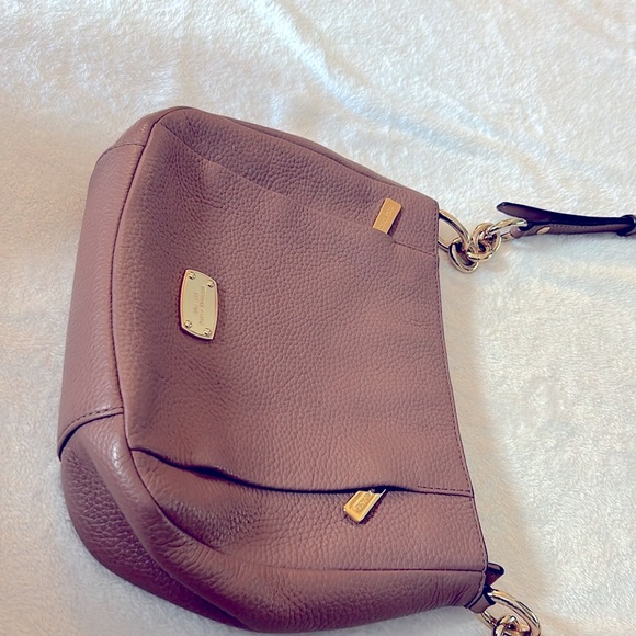 Rose color Michael Kors crossbody purse with gold accents - Picture 2 of 5